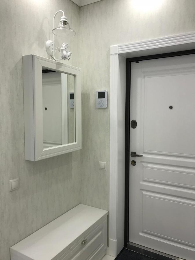 Luxe Apartment On Drahomanova Kiev Buitenkant foto